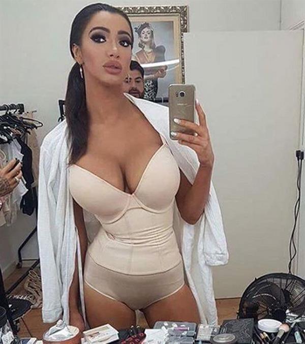 Chloe Khan playboy