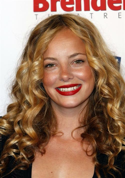 Bijou Phillips