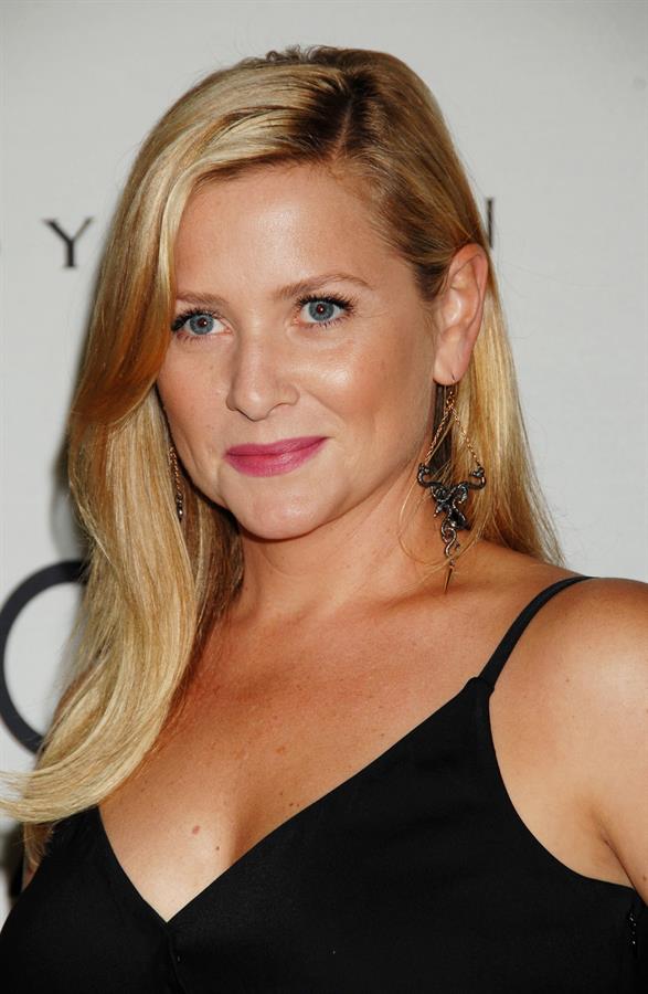 Jessica Capshaw