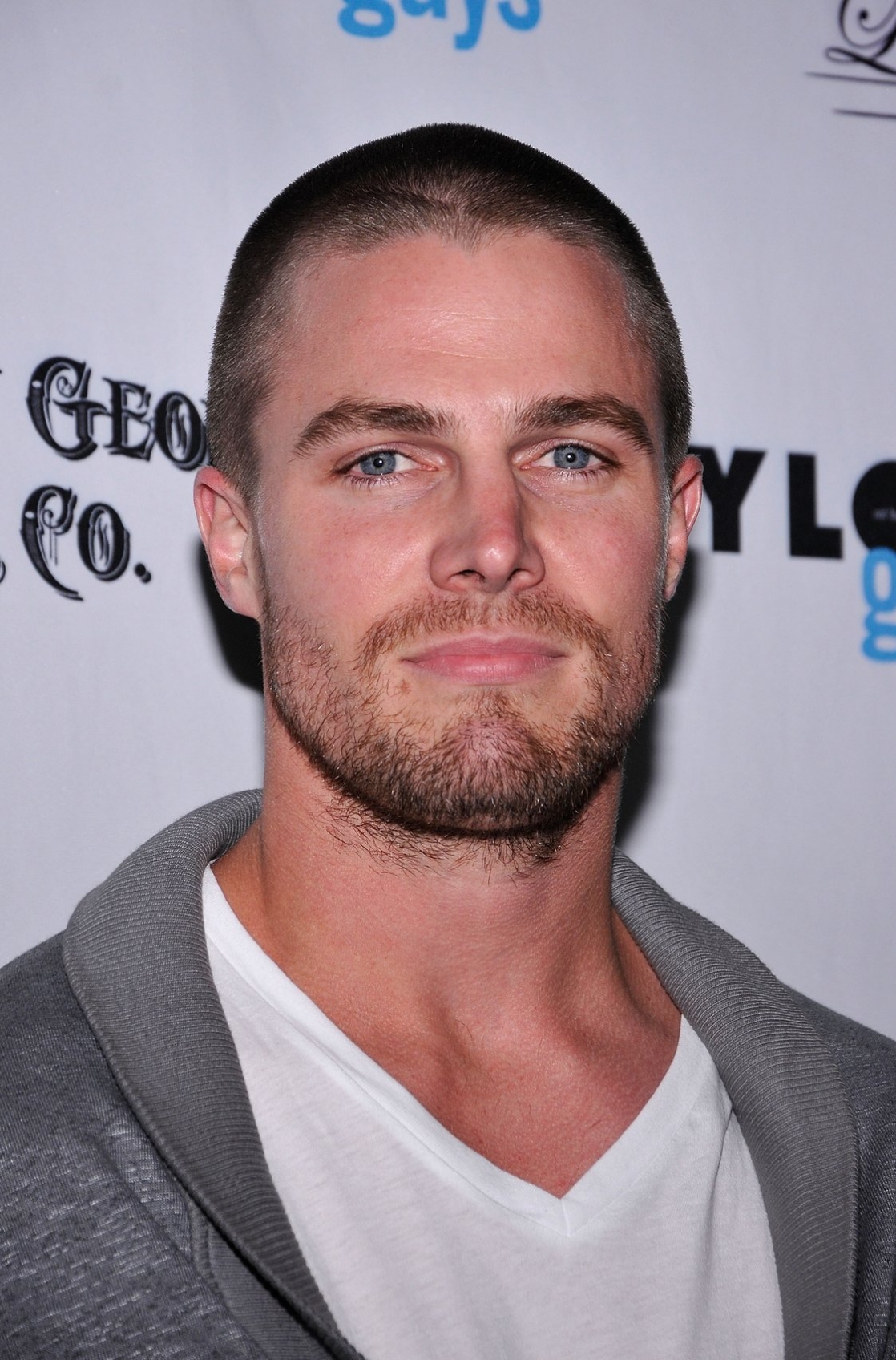 Stephen Amell