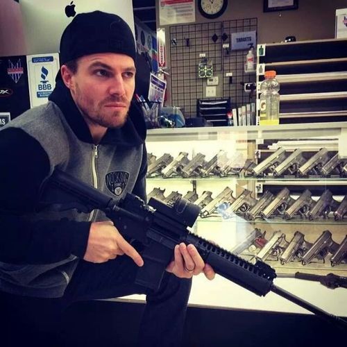 Stephen Amell