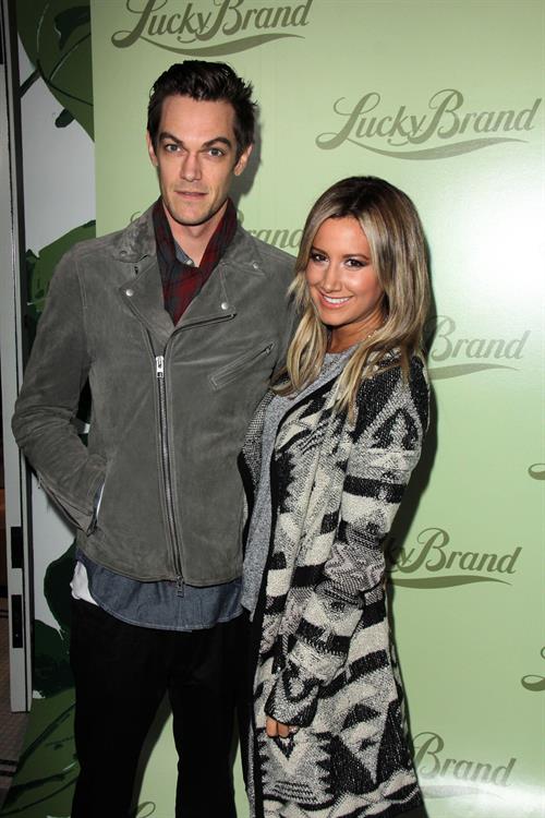 Ashley Tisdale – Lucky Brand Store Opening, LA 10/29/13  