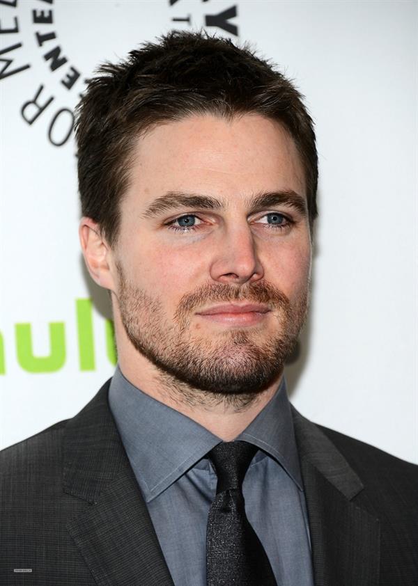 Stephen Amell