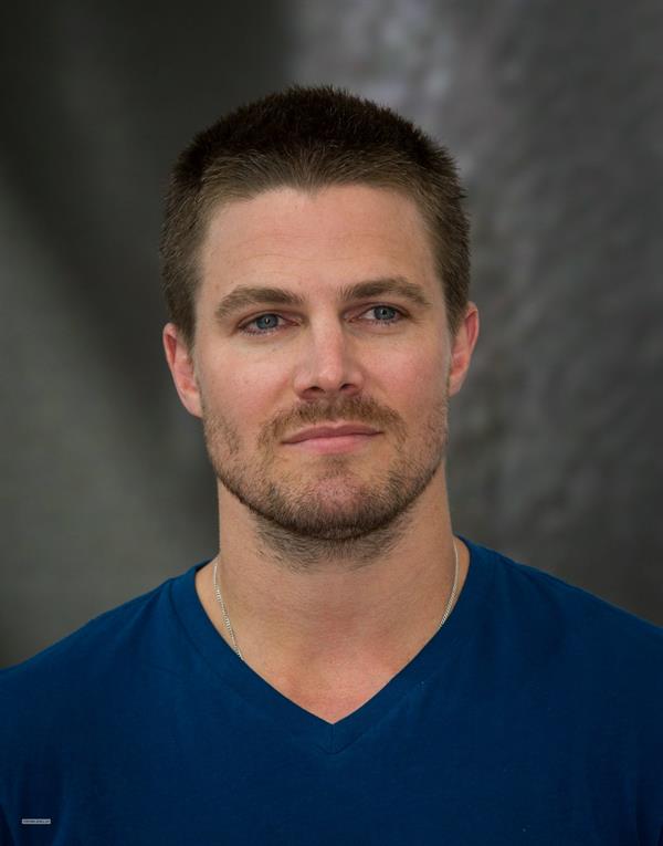 Stephen Amell