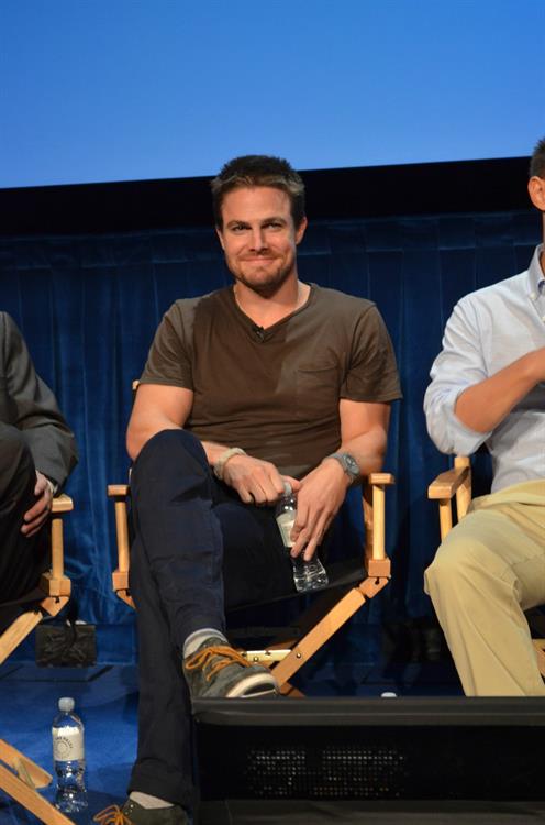 Stephen Amell