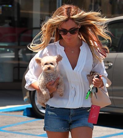 Ashley Tisdale