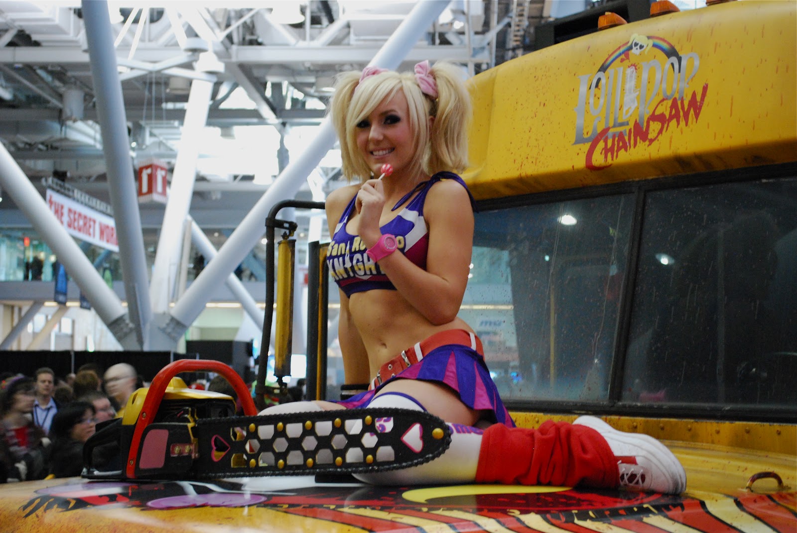 Jessica Nigri as Juliet Starling