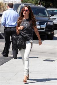 Ashley Tisdale Pictures Ashley Tisdale