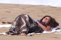 Alicia Keys bikini beach vacation candids in Hawaii on January 24, 2010 