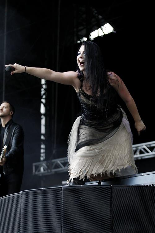 Amy Lee - Evanescence perform at the 2012 Heineken Jammin festival on July 6, 2012