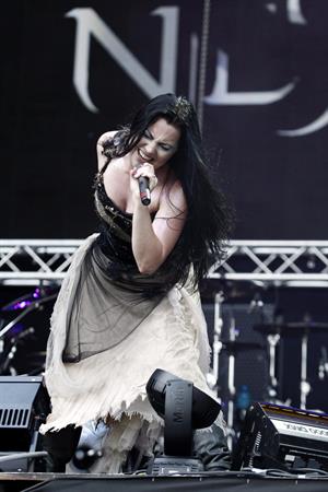 Amy Lee - Evanescence perform at the 2012 Heineken Jammin festival on July 6, 2012