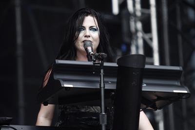 Amy Lee - Evanescence perform at the 2012 Heineken Jammin festival on July 6, 2012