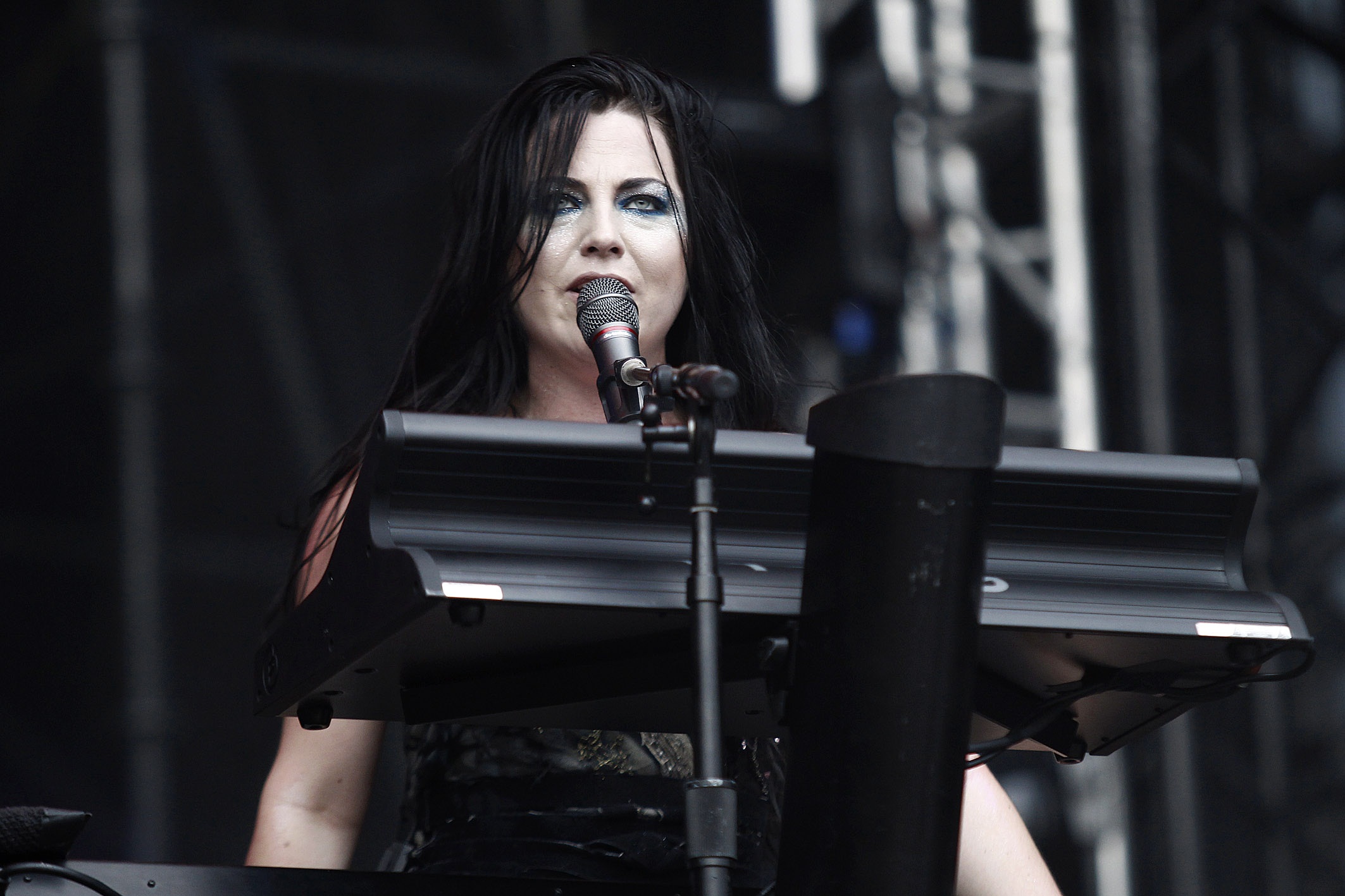 Amy Lee - Evanescence perform at the 2012 Heineken Jammin festival on July 6, 2012