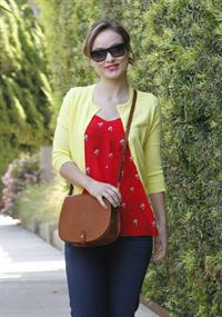 Olivia Wilde out in santa monica 030312 