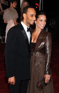 Alicia Keys metropolitan museum of art costume institute benefit 02 05 11 