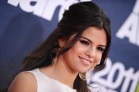 Selena Gomez at the 2011 MTV movie awards in Los Angeles on June 5, 2011