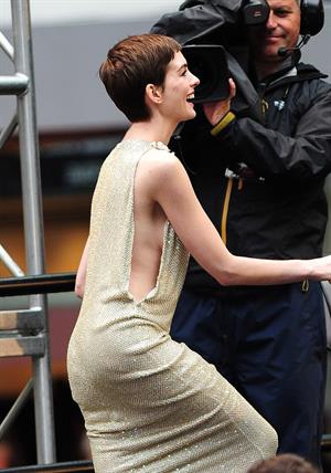 Anne Hathaway the Dark Knight Rises premiere in London on July 18, 2012