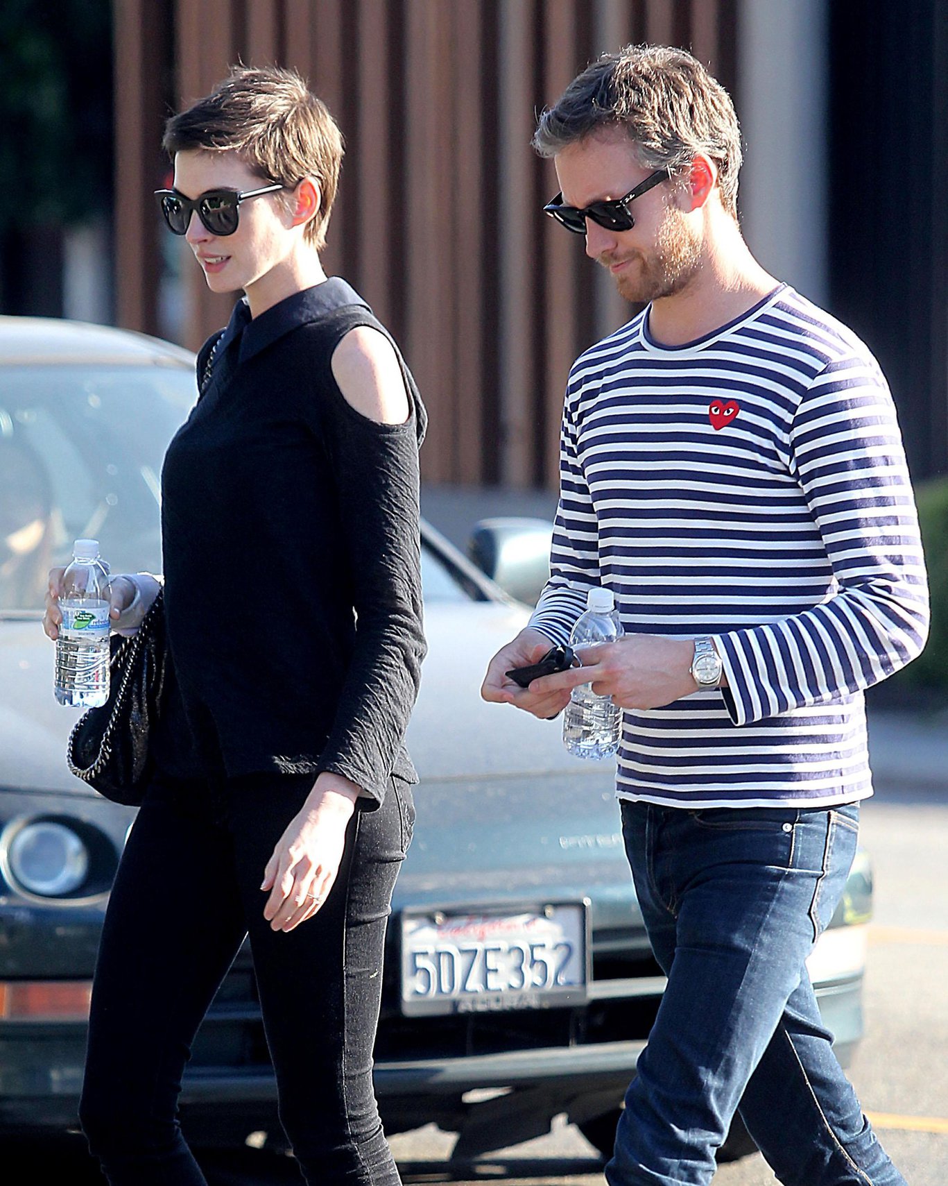 Anne Hathaway shopping in Los Angeles on June 22, 2012