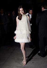 Anne Hathaway Love & Other Drugs screening at the DGA Theater in New York City on November 16, 2010