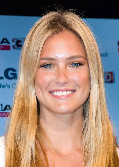 Bar Refaeli