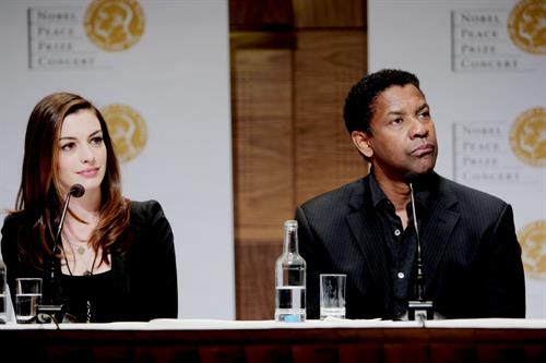 Anne Hathaway Pictures Anne Hathaway Norwegian Nobel Prize Committees banquet conference on December 11, 2010