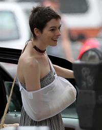Anne Hathaway out for lunch in Brooklyn New York City on May 30, 2012