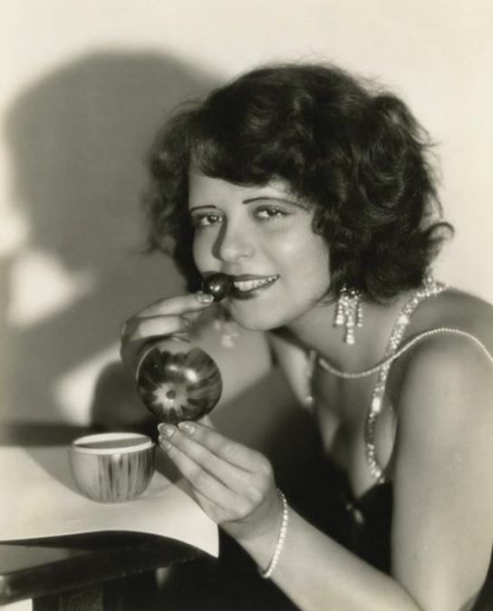 Clara Bow