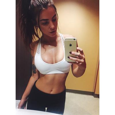 Kylie Rae taking a selfie