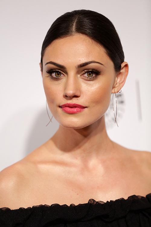 Phoebe Tonkin