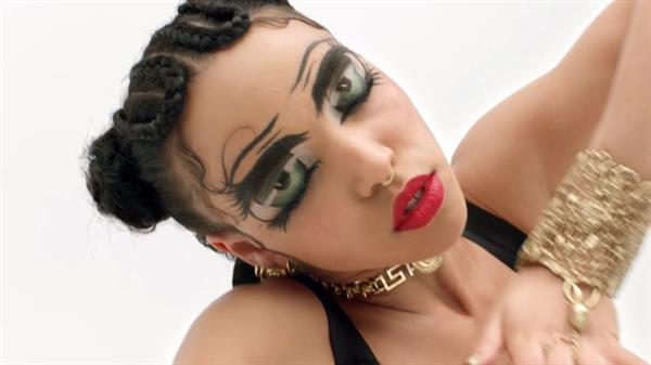 FKA Twigs