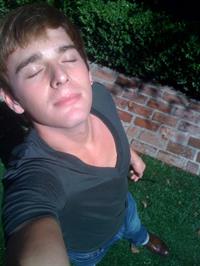 Sean Paul Lockhart taking a selfie