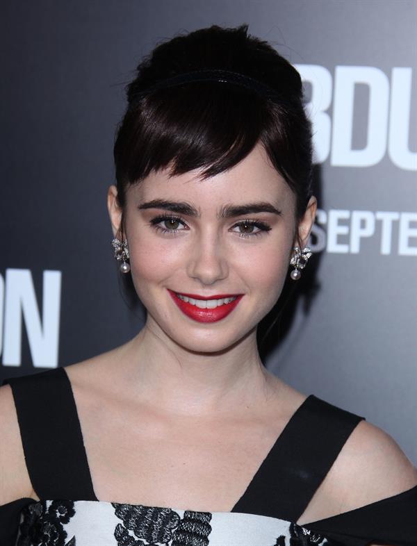 Lily Collins