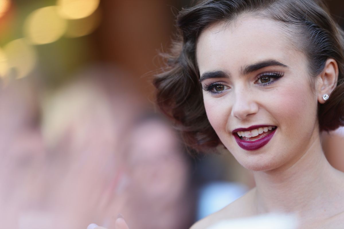 Lily Collins