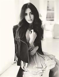 Lily Collins