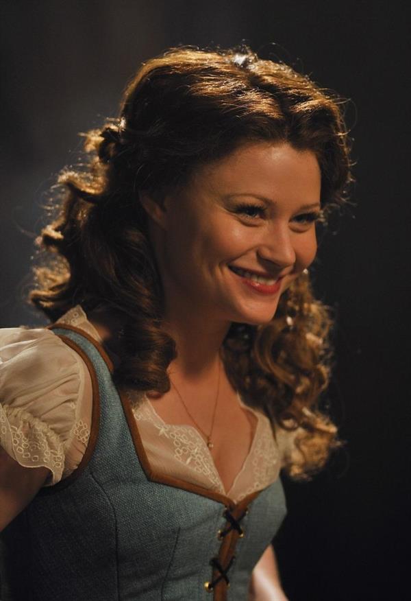 Emilie de Ravin