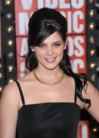 Ashley Greene attending the MTV Video Music AwardsAshley Greene mtv video music awards 