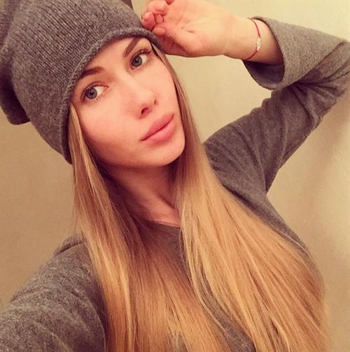 Olya Abramovich taking a selfie