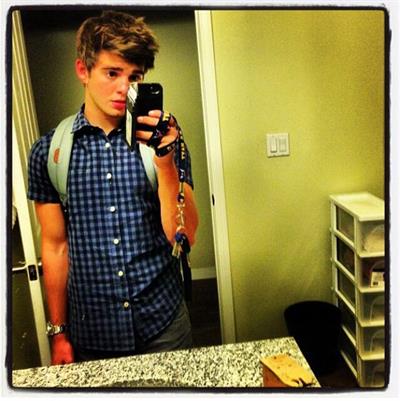 Jack Griffo taking a selfie