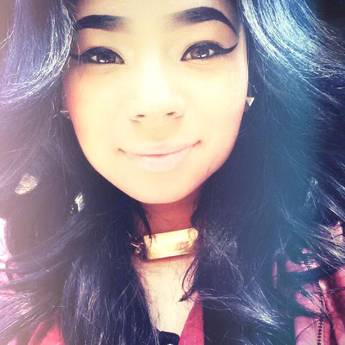 Stephanie George taking a selfie