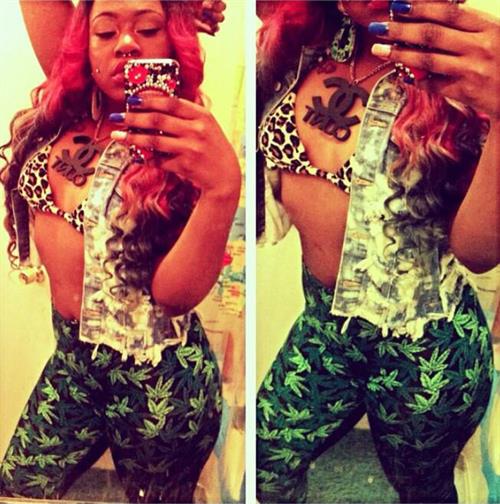 Lucci Vee taking a selfie