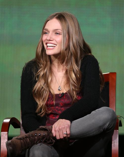 Tracy Spiridakos