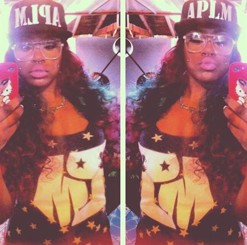 Lucci Vee taking a selfie