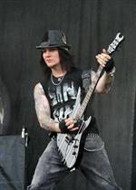 Synyster Gates