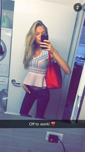 Romee Strijd taking a selfie