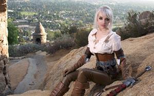 Lyz Brickley- Ciri Cosplay