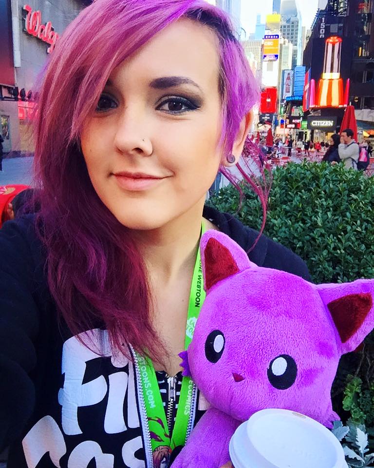 Darshelle Stevens Selfie Pictures Darshelle Stevens taking a selfie