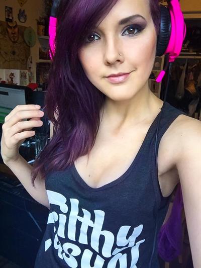 Darshelle Stevens taking a selfie