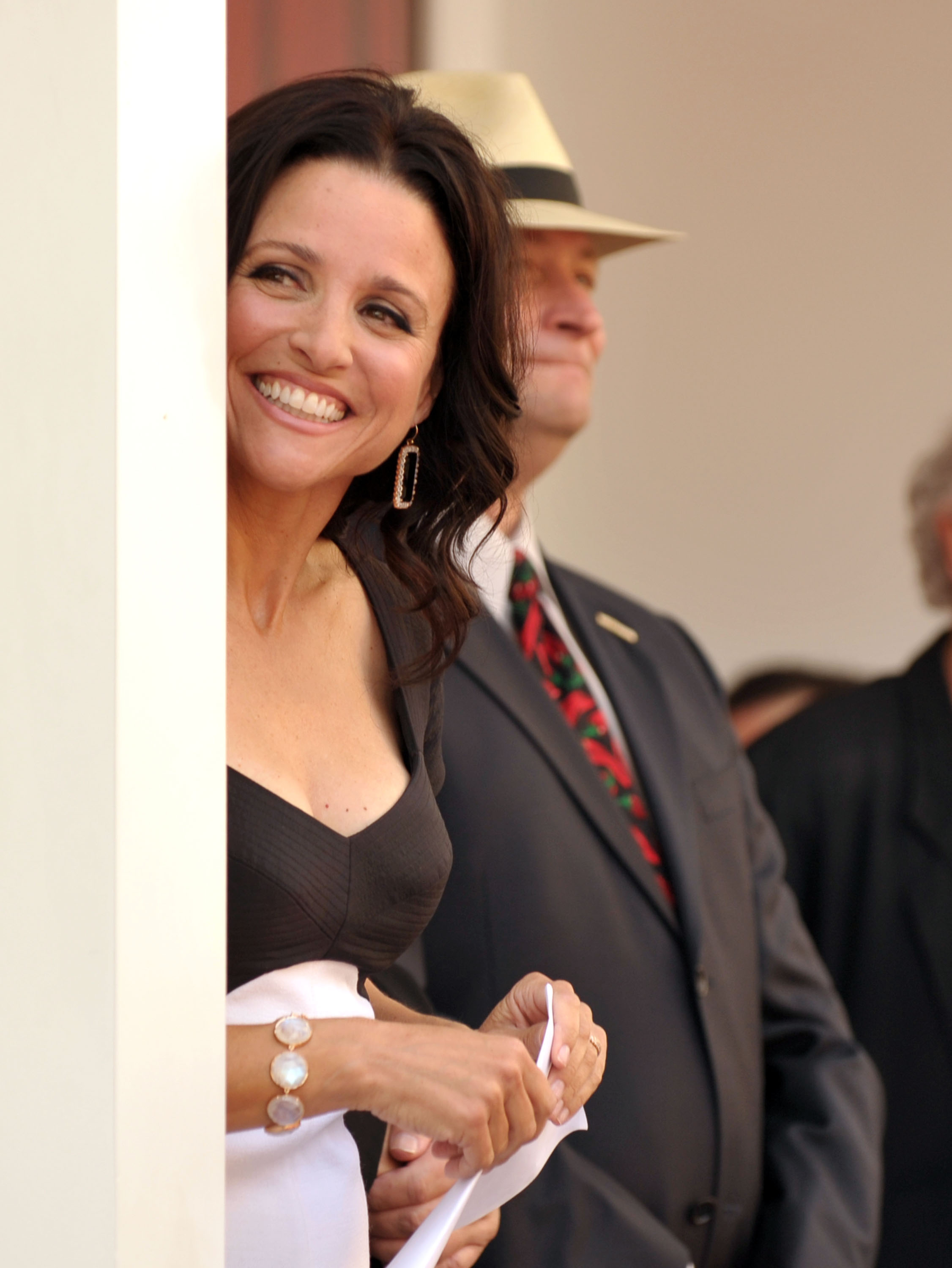 Julia LouisDreyfus Pictures