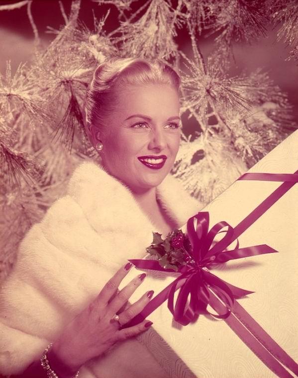 Martha Hyer