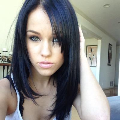 Megan Rain taking a selfie